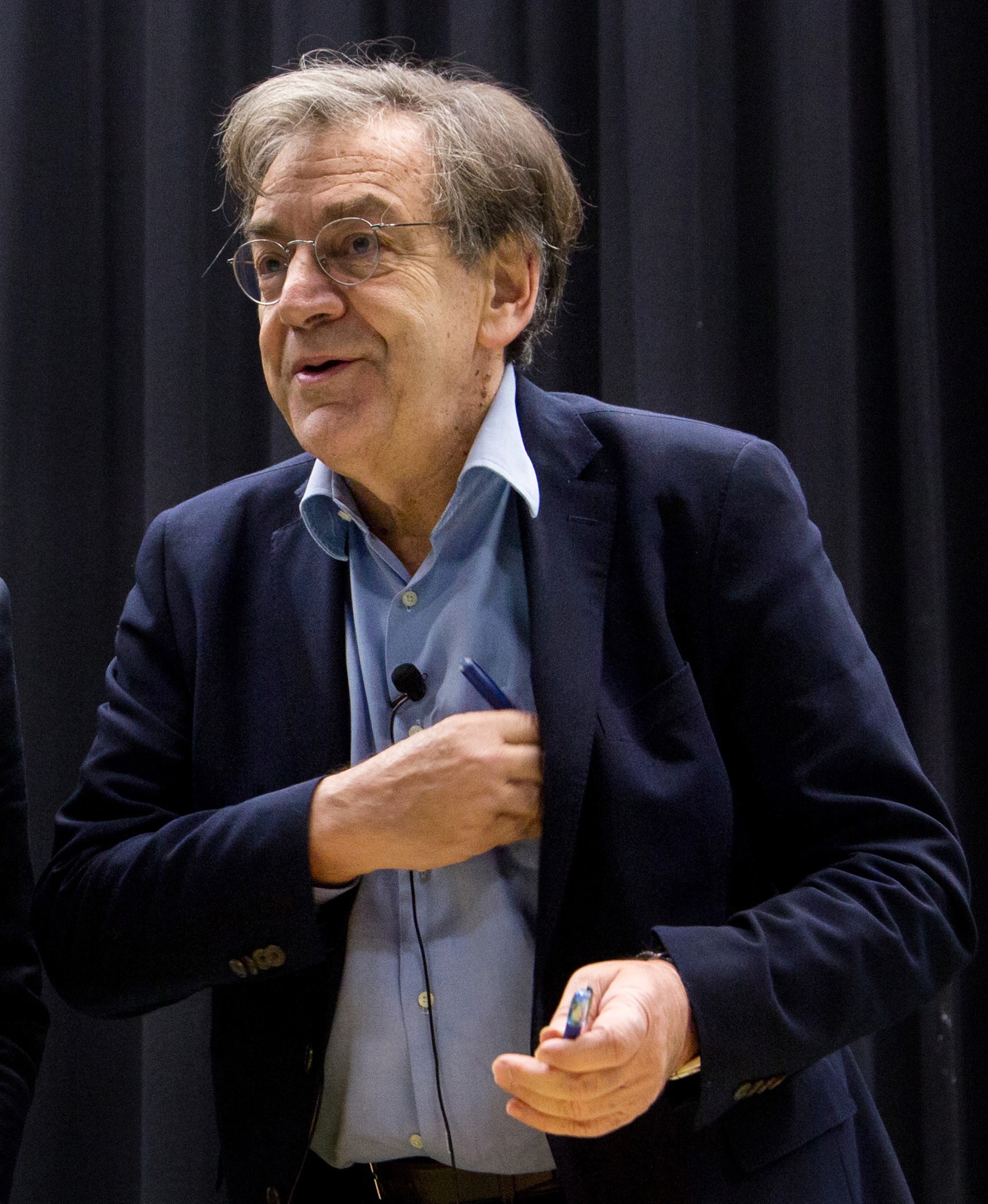 Alain Finkielkraut photo
