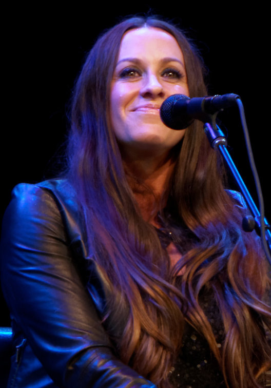Alanis Morissette photo