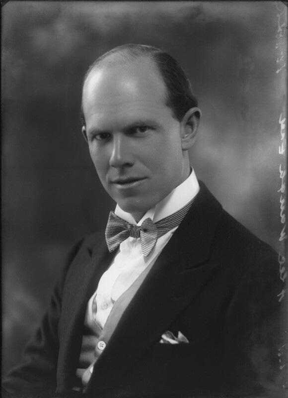 Alec Waugh photo