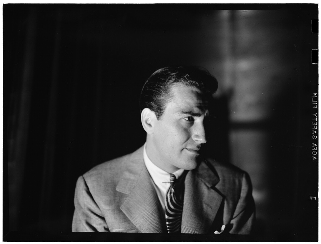 Artie Shaw photo