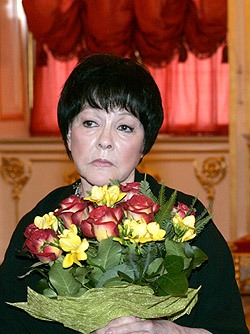 Bella Ahatovna Ahmadulina fénykép