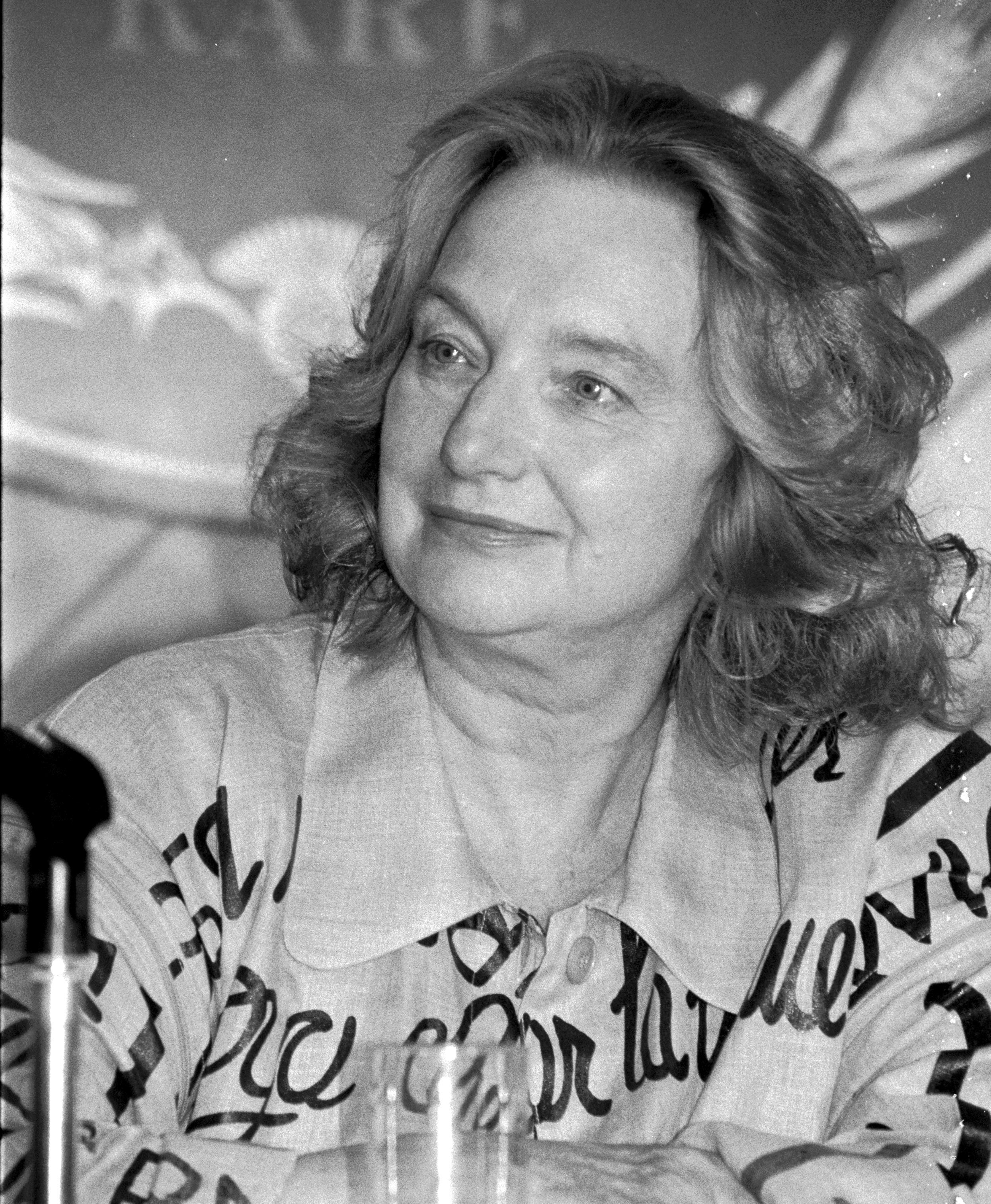 Christine Arnothy photo