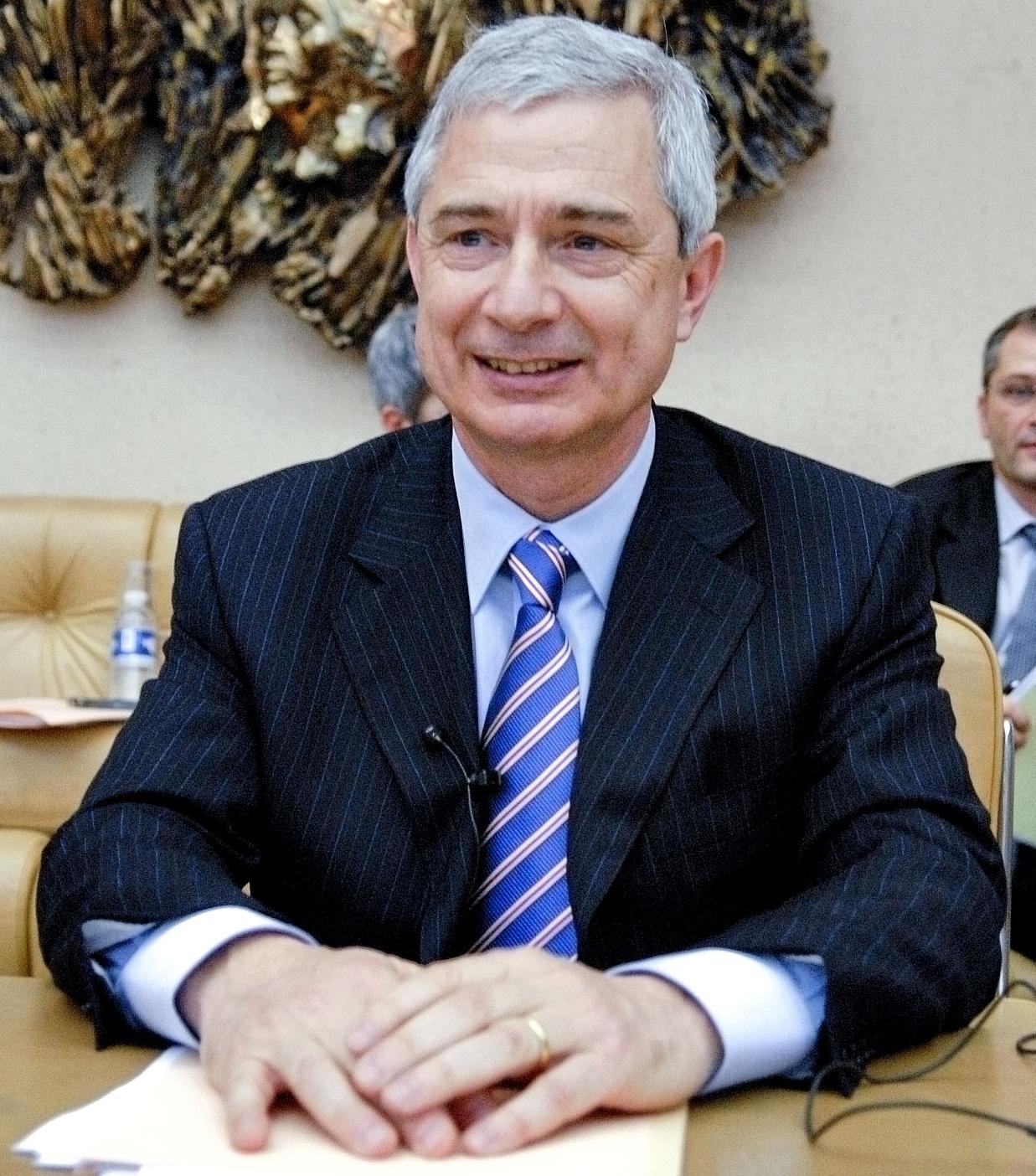 Claude Bartolone photo