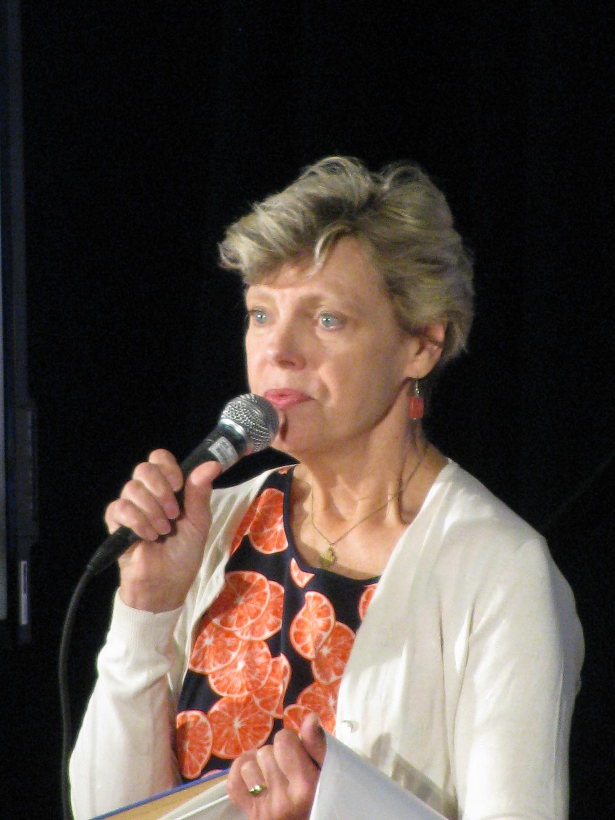 Cokie Roberts photo
