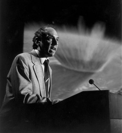 David H. Levy photo