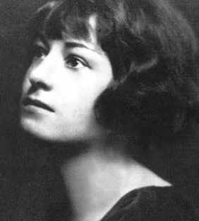 Dorothy Parker photo