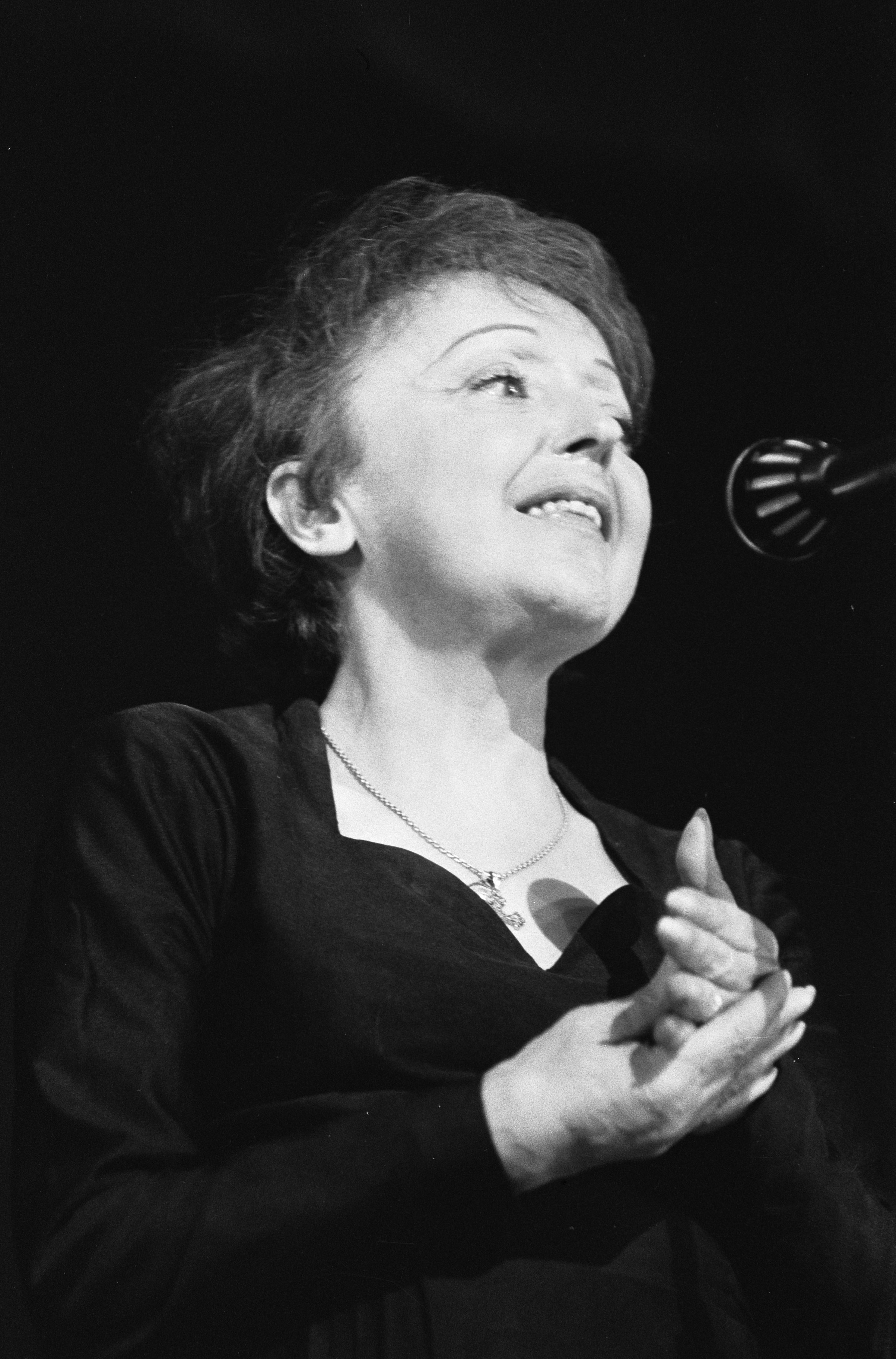 Edith Piaf photo