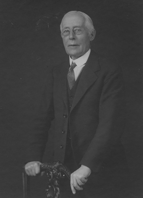 Edward Jenks photo