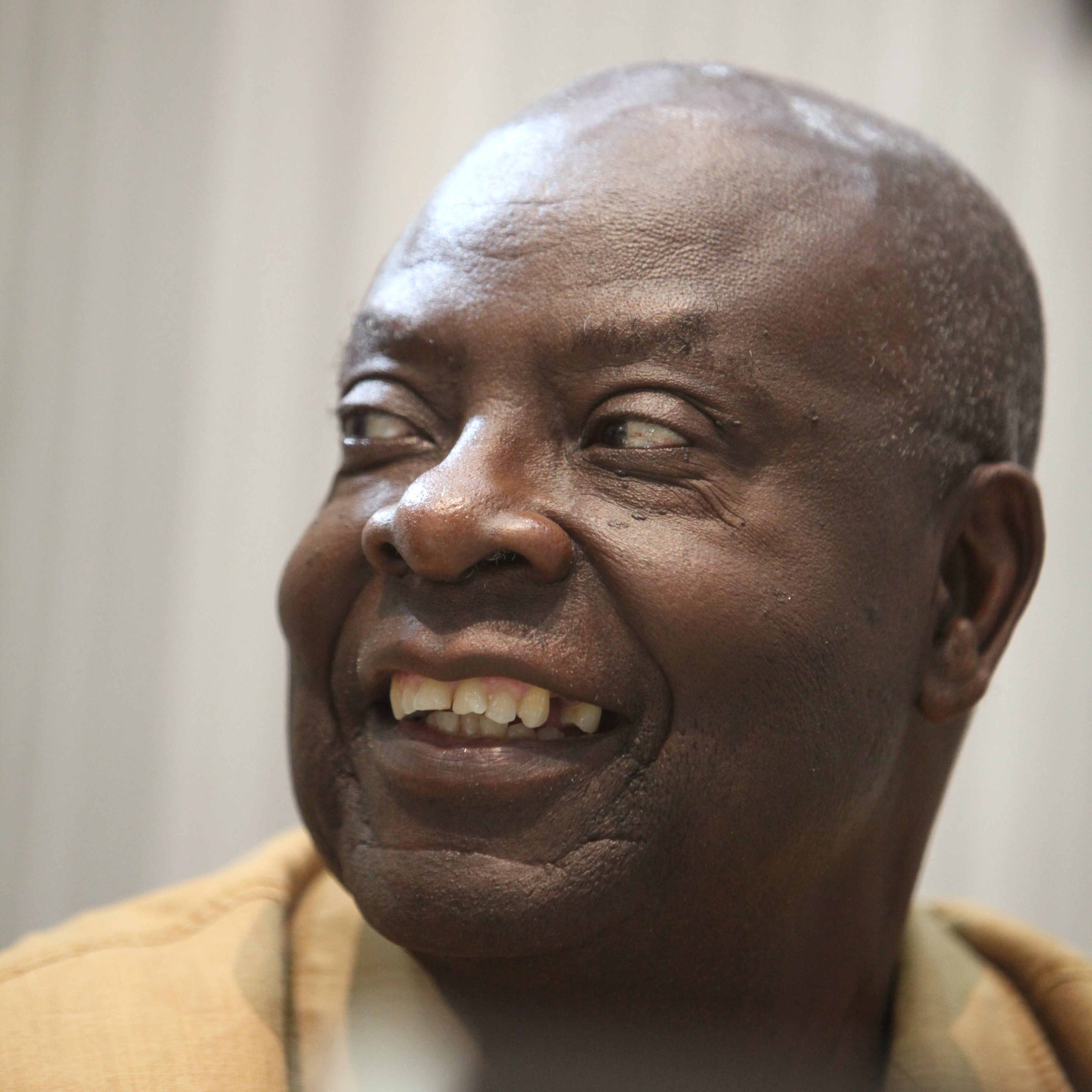 Emmanuel Dongala photo