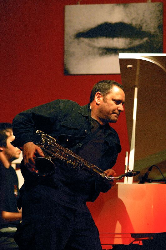 Gilad Atzmon photo