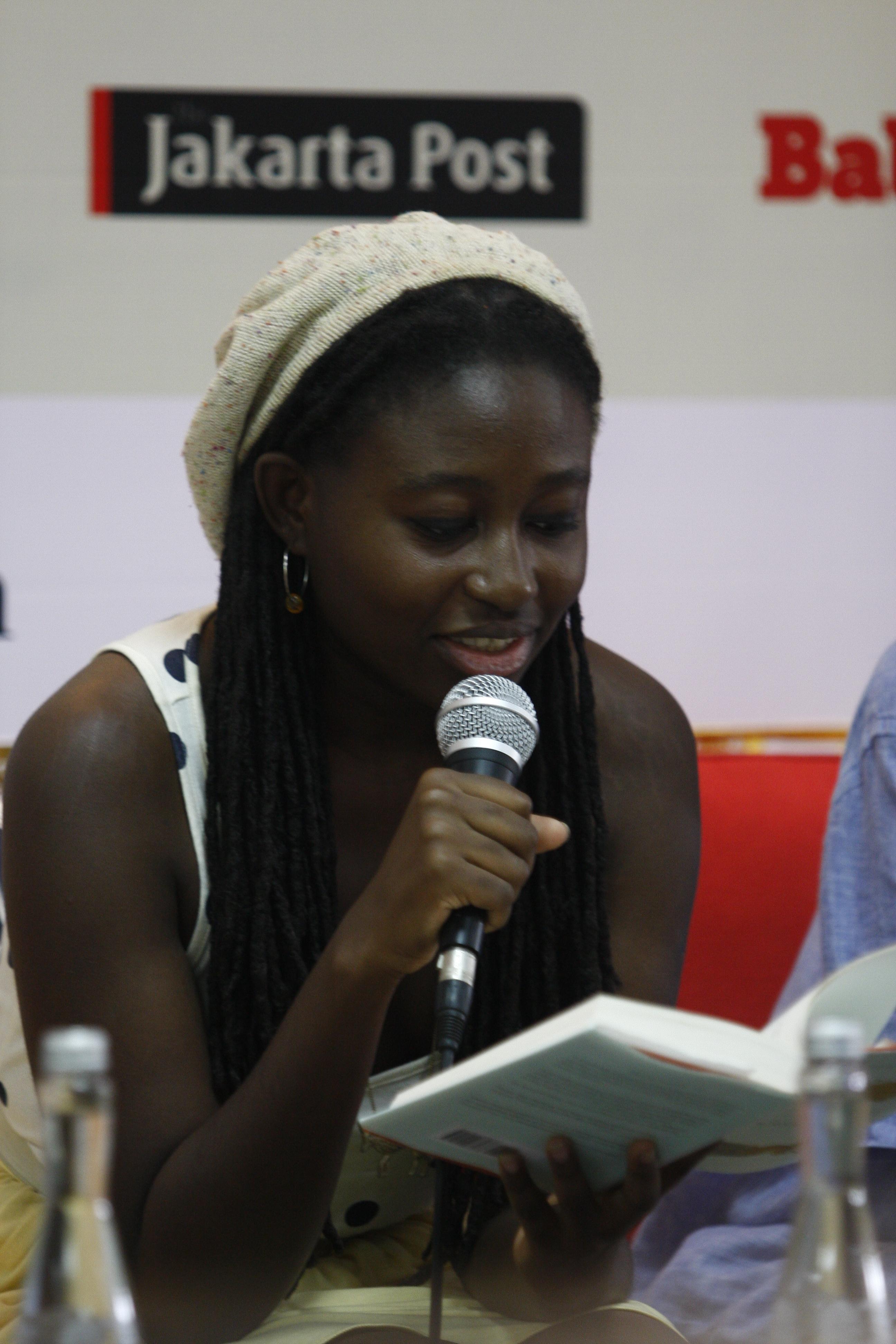Helen Oyeyemi Fotografia