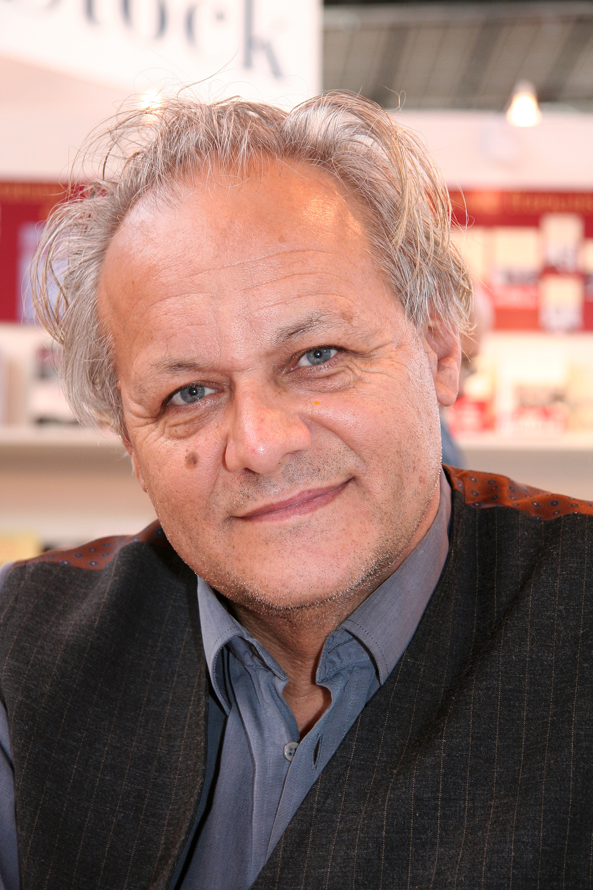 Jean-Pierre Luminet photo
