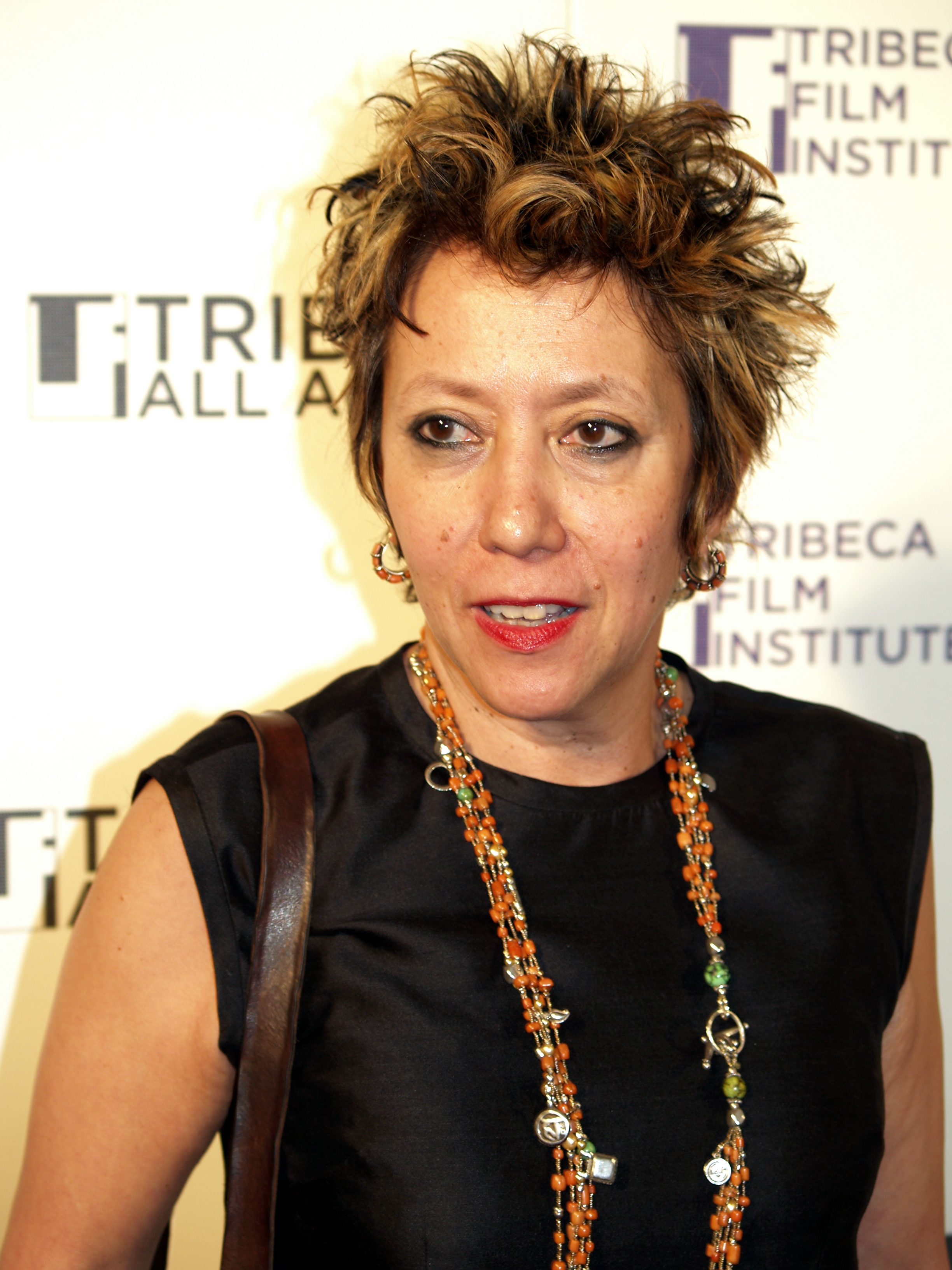 Jessica Hagedorn photo