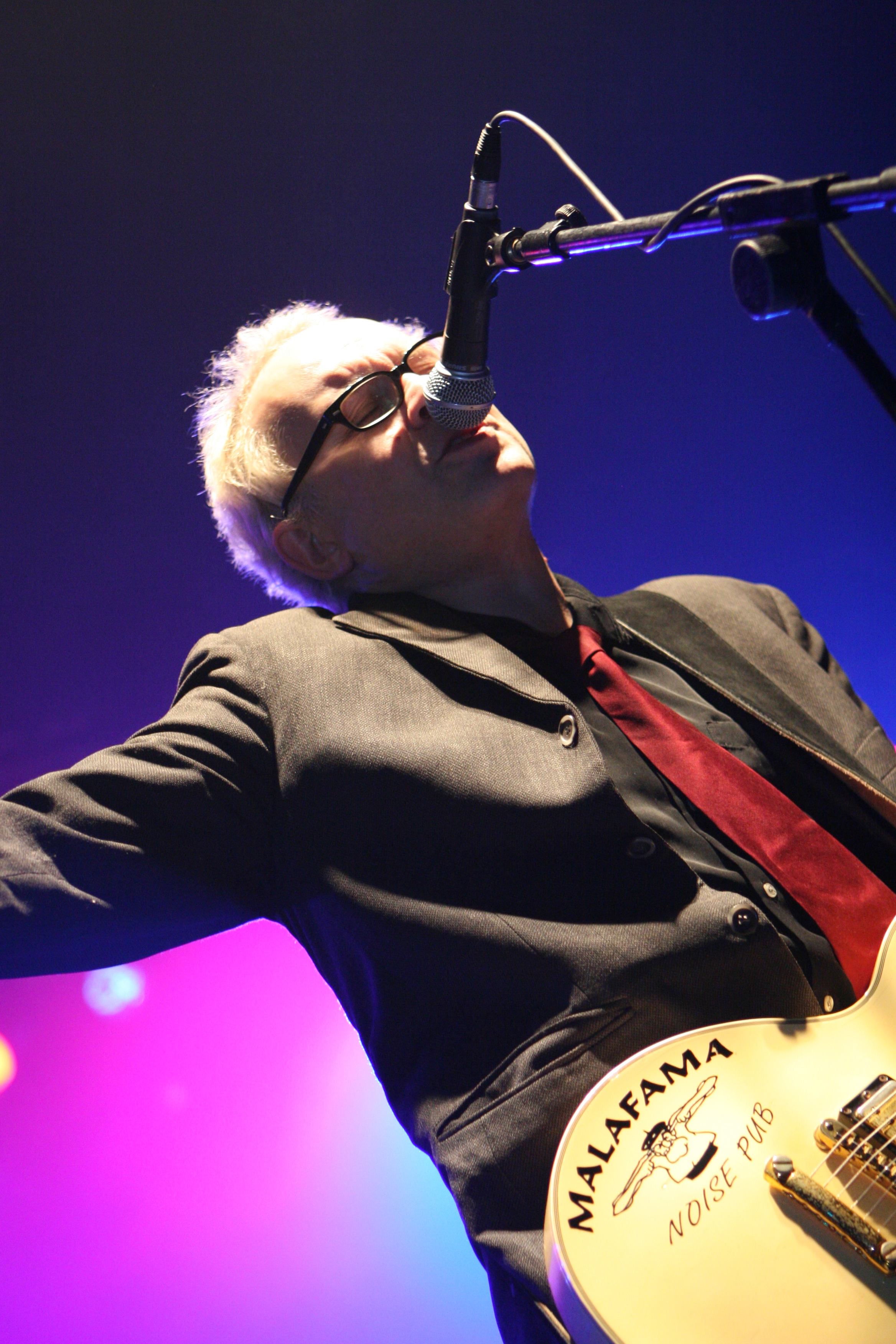Julián Hernández photo