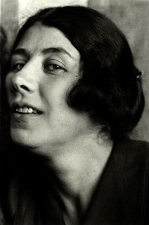 Lioubov Popova photo