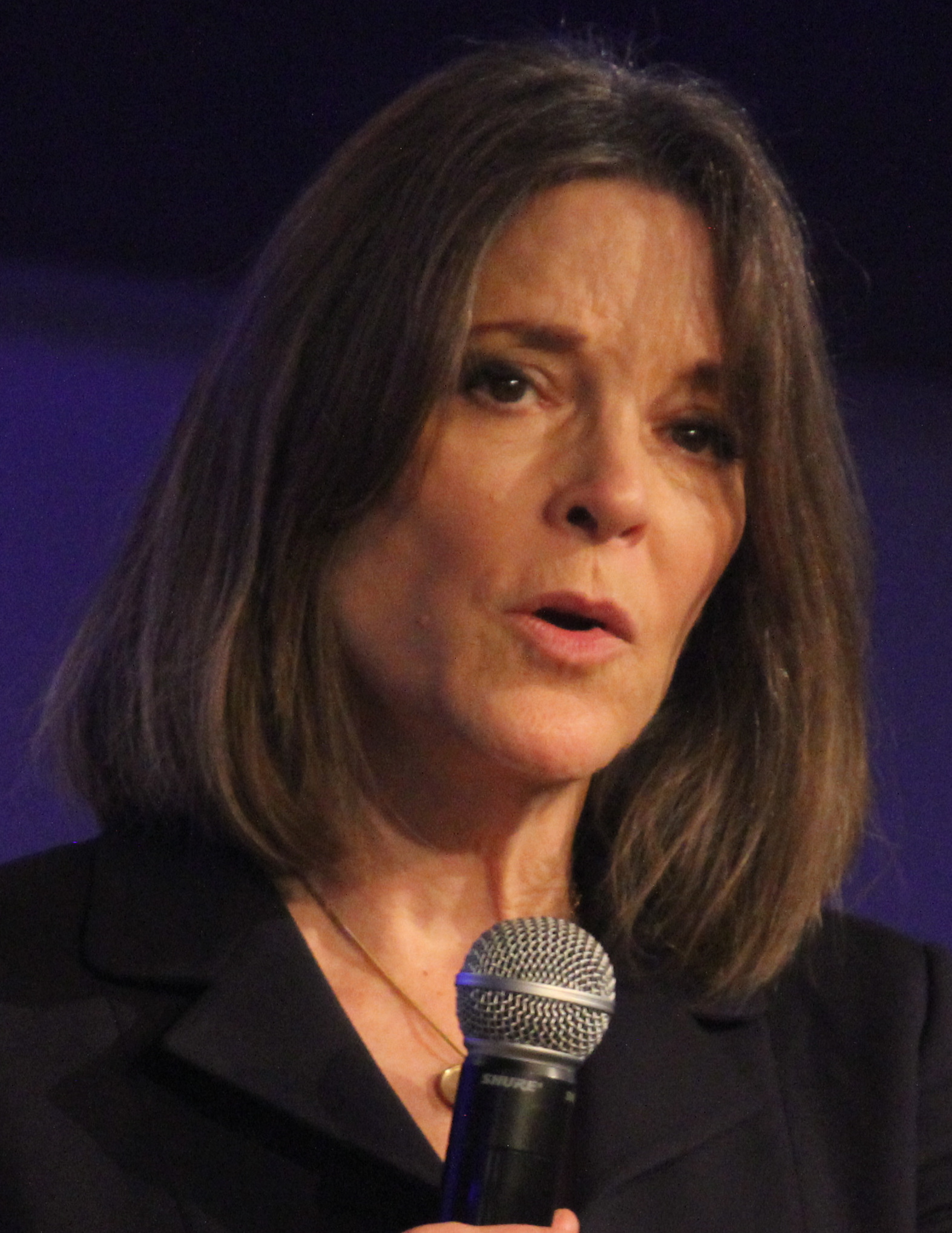 Marianne Williamson photo