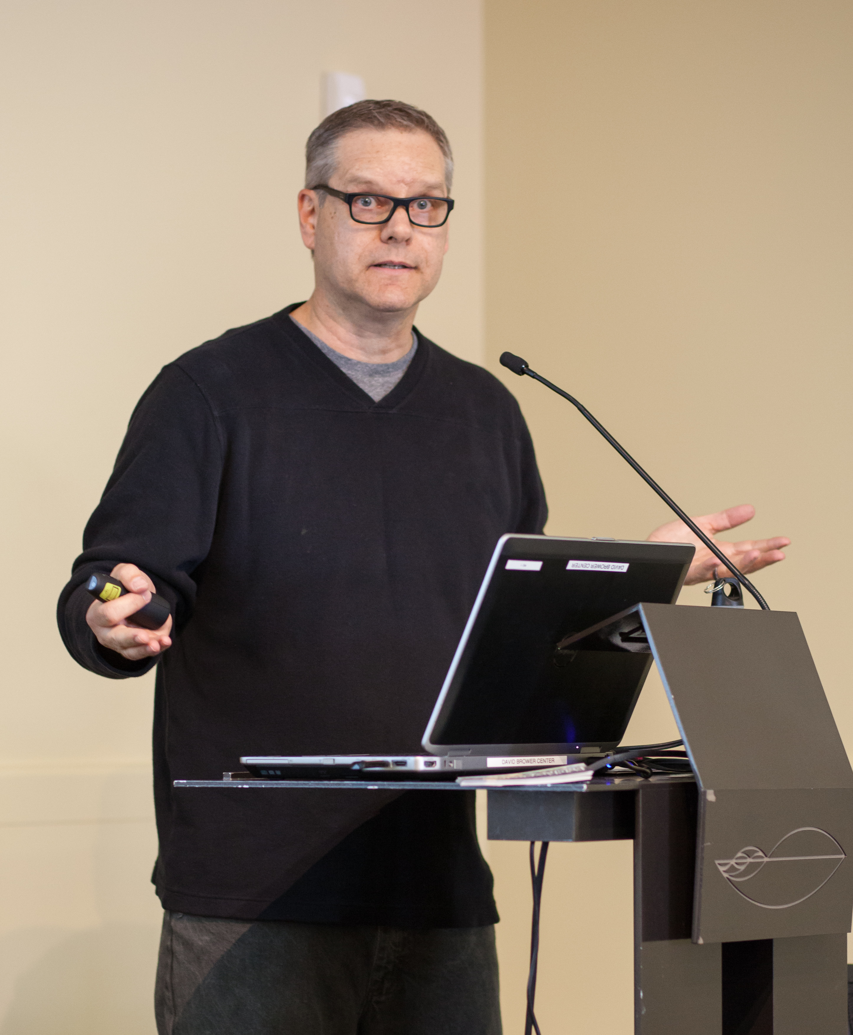 Mark Hawthorne (author) photo