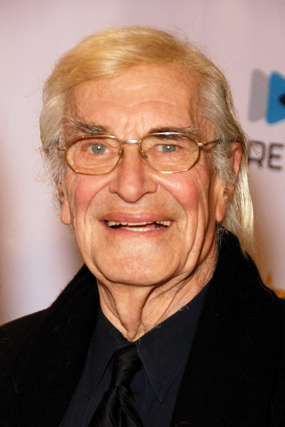 Martin Landau photo