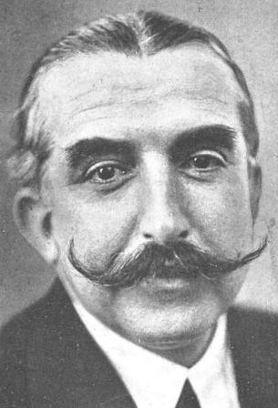 Pedro Muñoz Seca photo
