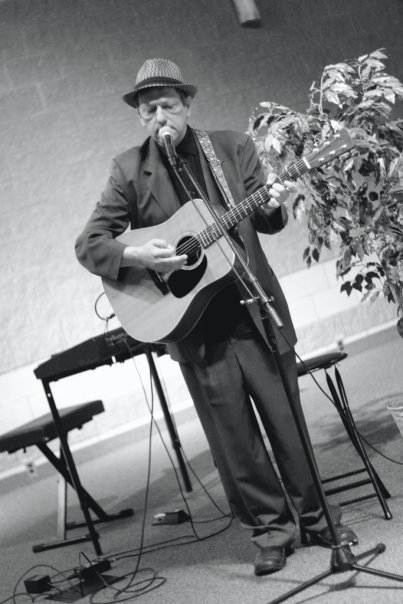Ralston Bowles photo