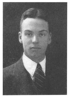 Robert Maynard Hutchins photo