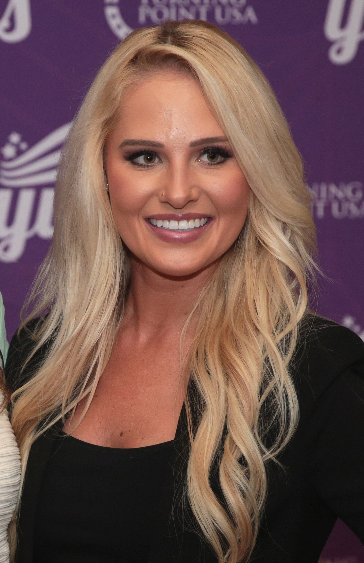 Tomi Lahren photo