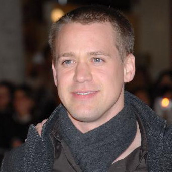 T.R. Knight Fotografia