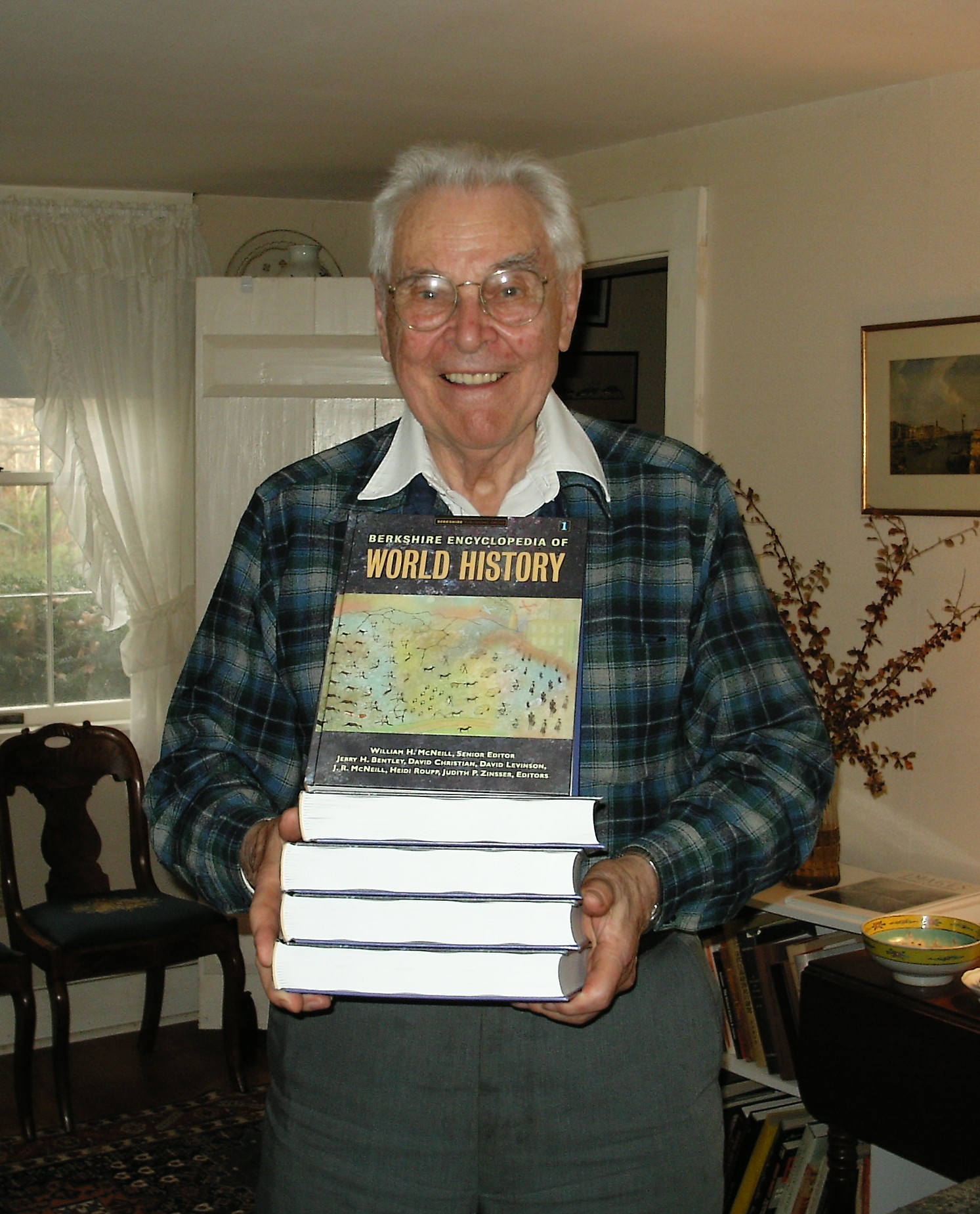 William H. McNeill photo