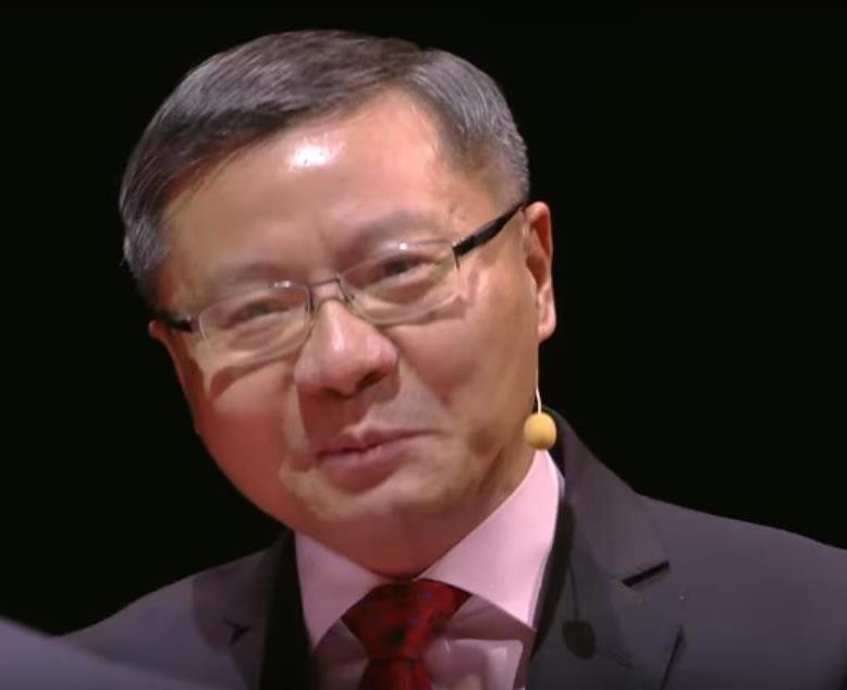 Zhang Weiwei photo